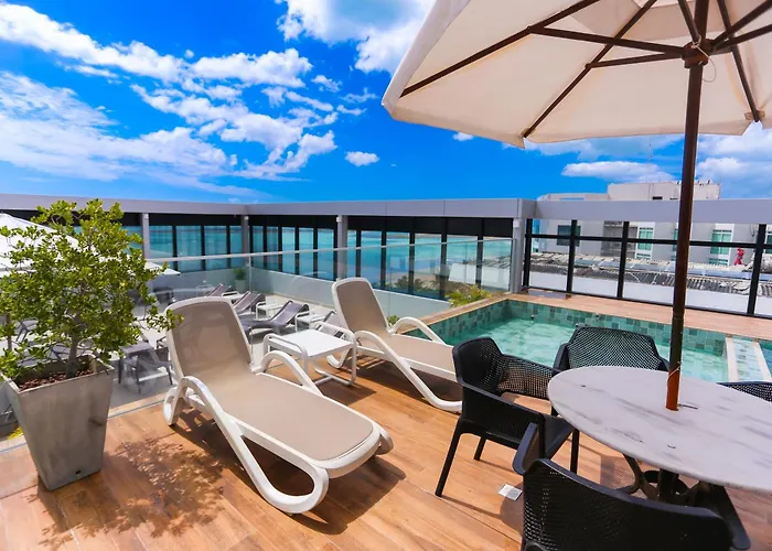 Pajuçara Praia Hotel